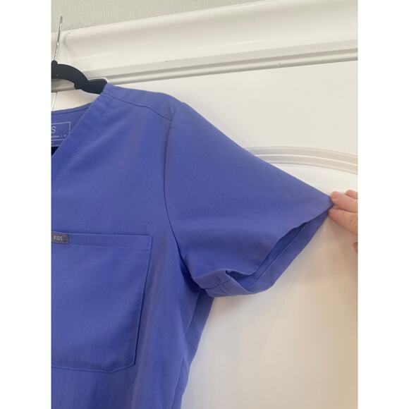 Figs Purple Size Medium Scrub Top - Picture 5 of 7